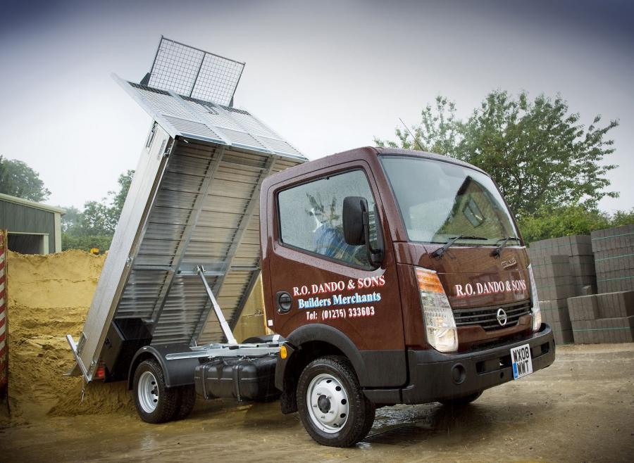  Nissan Cabstar Tipper 2006 года  (UK) (фото 5 из 5)